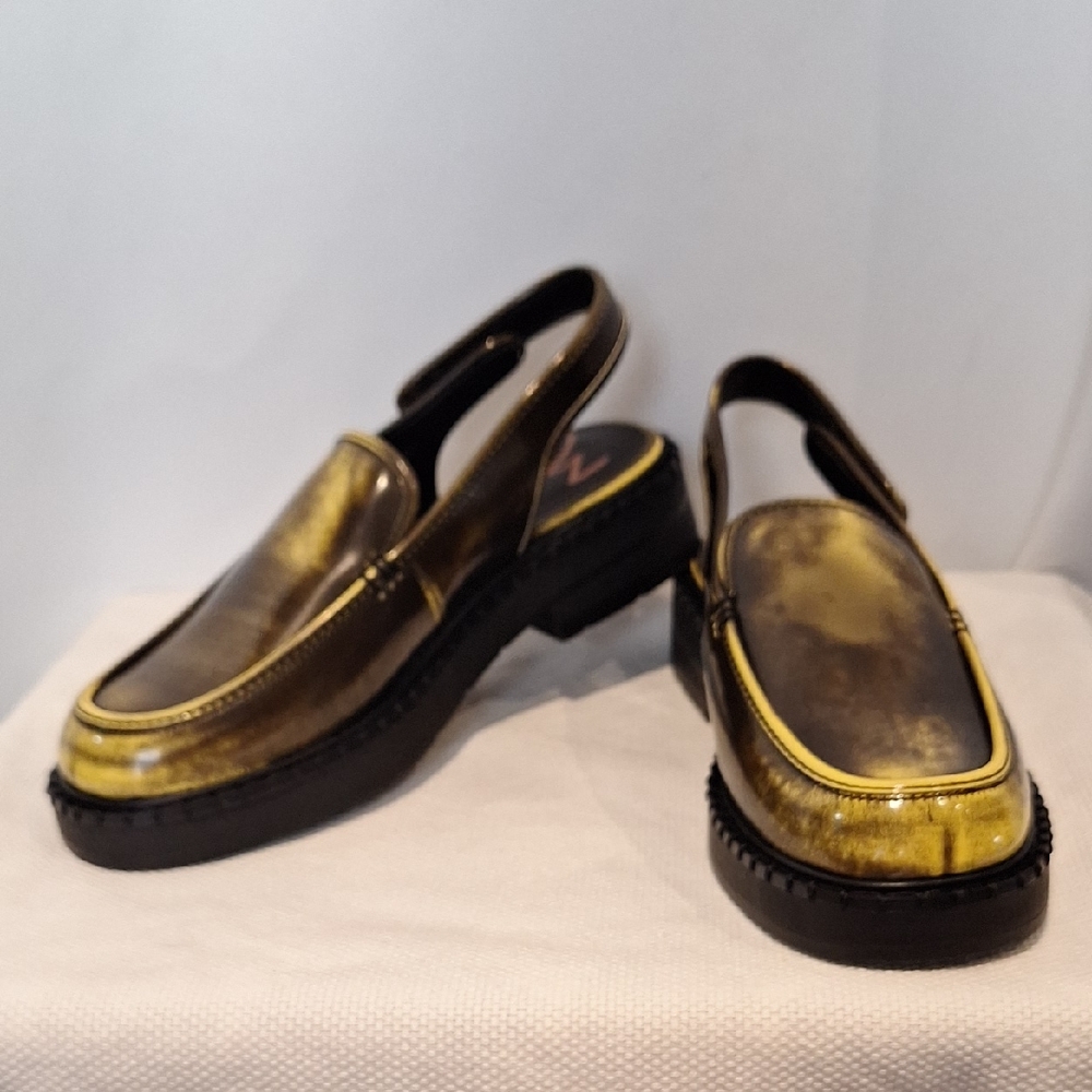 Zodiac Odette Black With Yellow Detail Chunky Sole Sling Back Loafer Size 8